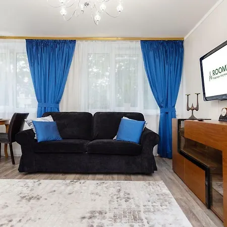 Apartament Roomer 15 *