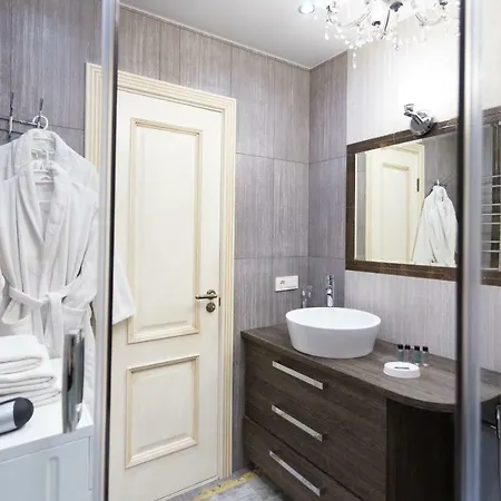 Roomer 15 Апартаменты *